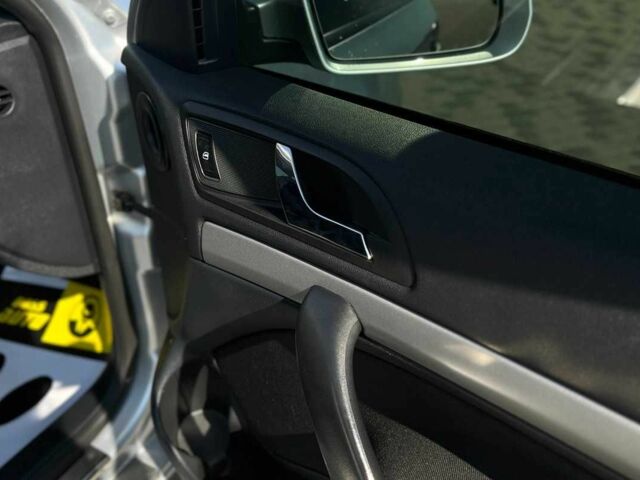 Серый Шкода Октавия, объемом двигателя 1.8 л и пробегом 128 тыс. км за 9200 $, фото 9 на Automoto.ua