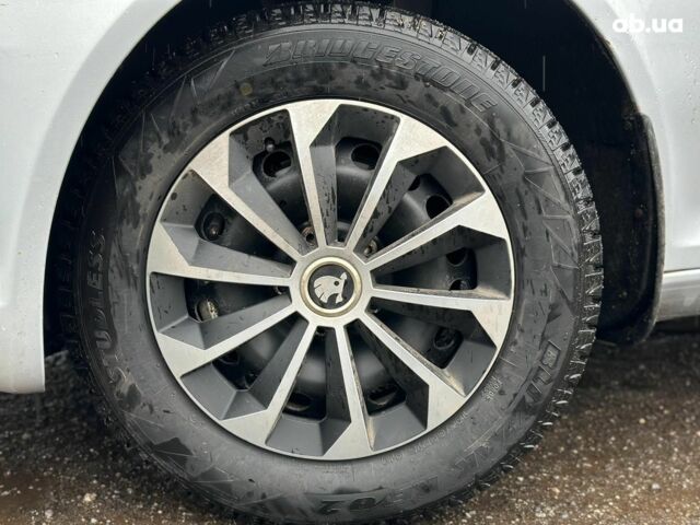 Сірий Шкода Октавія, об'ємом двигуна 1.4 л та пробігом 196 тис. км за 7440 $, фото 7 на Automoto.ua