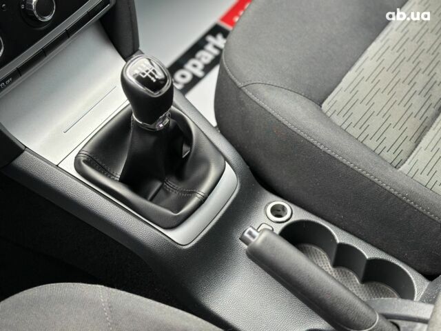 Сірий Шкода Октавія, об'ємом двигуна 1.4 л та пробігом 196 тис. км за 7440 $, фото 38 на Automoto.ua