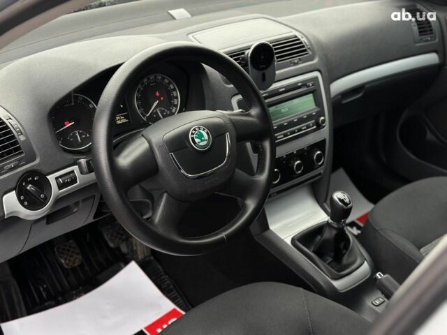 Сірий Шкода Октавія, об'ємом двигуна 1.4 л та пробігом 196 тис. км за 7440 $, фото 32 на Automoto.ua