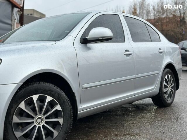 Сірий Шкода Октавія, об'ємом двигуна 1.4 л та пробігом 196 тис. км за 7440 $, фото 4 на Automoto.ua