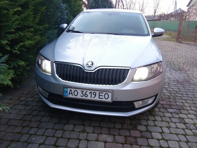 Серый Шкода Октавия, объемом двигателя 2 л и пробегом 300 тыс. км за 11700 $, фото 4 на Automoto.ua