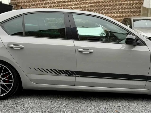 Серый Шкода Октавия, объемом двигателя 2 л и пробегом 70 тыс. км за 6000 $, фото 7 на Automoto.ua