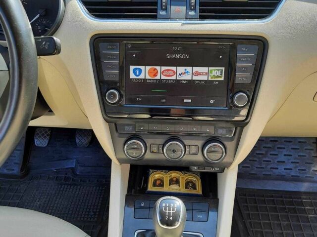 Серый Шкода Октавия, объемом двигателя 1.6 л и пробегом 135 тыс. км за 13500 $, фото 3 на Automoto.ua