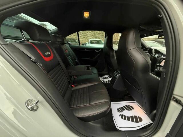 Серый Шкода Октавия, объемом двигателя 2 л и пробегом 70 тыс. км за 6000 $, фото 11 на Automoto.ua