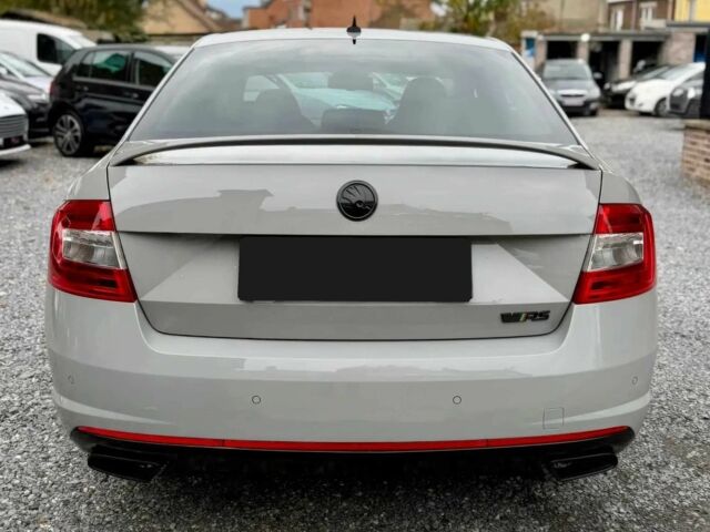 Сірий Шкода Октавія, об'ємом двигуна 2 л та пробігом 76 тис. км за 8900 $, фото 3 на Automoto.ua