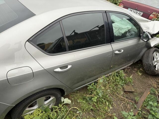 Сірий Шкода Октавія, об'ємом двигуна 1.8 л та пробігом 120 тис. км за 4700 $, фото 7 на Automoto.ua