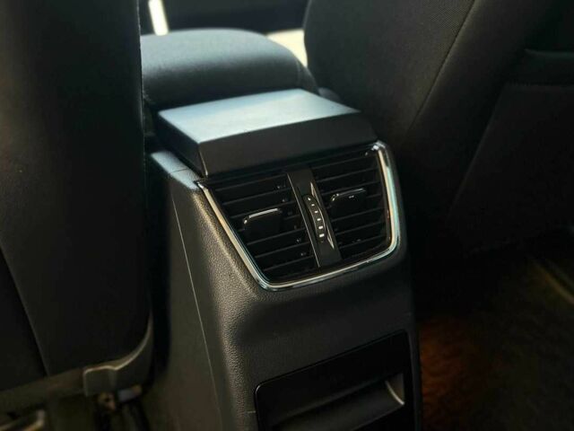 Серый Шкода Октавия, объемом двигателя 1.6 л и пробегом 273 тыс. км за 13700 $, фото 12 на Automoto.ua