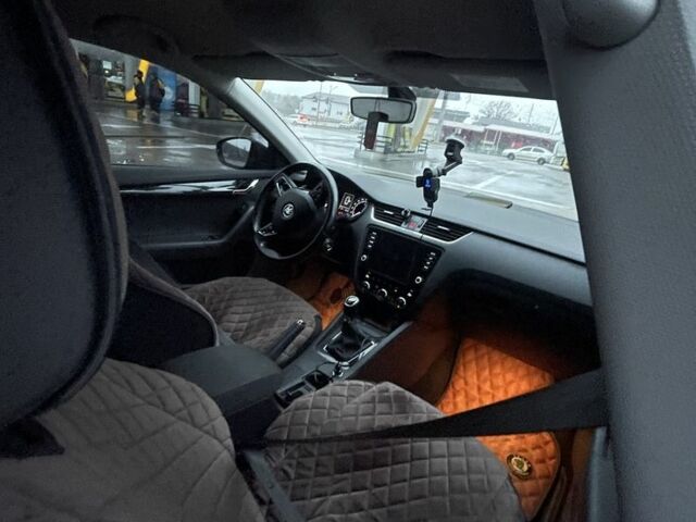 Серый Шкода Октавия, объемом двигателя 1.6 л и пробегом 3 тыс. км за 13500 $, фото 3 на Automoto.ua