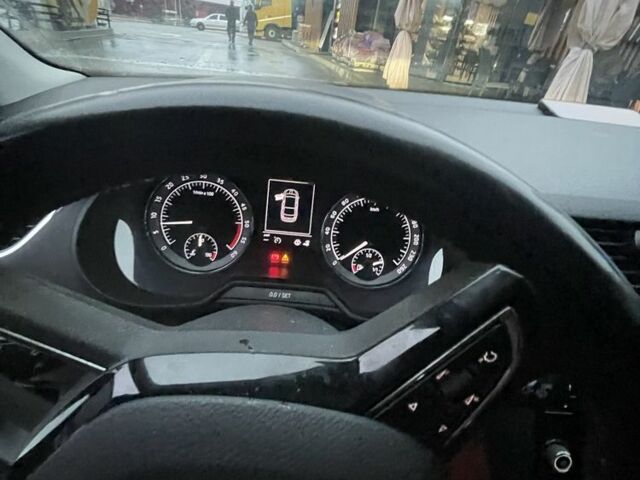 Серый Шкода Октавия, объемом двигателя 1.6 л и пробегом 3 тыс. км за 13500 $, фото 5 на Automoto.ua