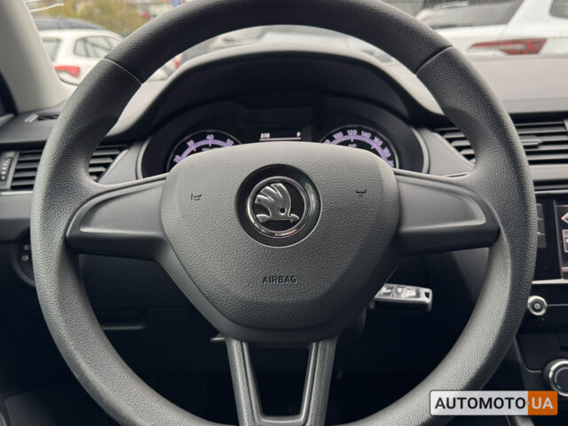 Шкода Октавия 2019 в Киеве на Automoto.ua Серый Шкода Октавия, объемом двигателя 1.6 л и пробегом 164 тыс. км за 14900 $, фото 16 на Automoto.ua