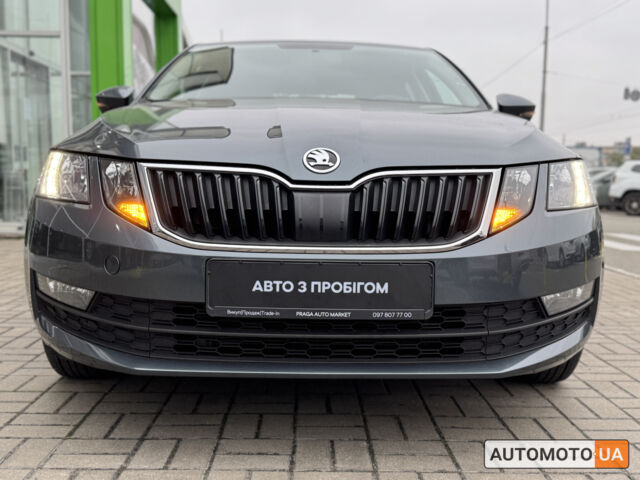 Шкода Октавия 2019 в Киеве на Automoto.ua Серый Шкода Октавия, объемом двигателя 1.6 л и пробегом 164 тыс. км за 14900 $, фото 4 на Automoto.ua