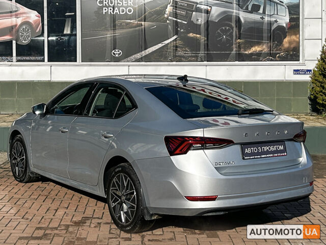 Сірий Шкода Октавія, об'ємом двигуна 1.6 л та пробігом 34 тис. км за 19006 $, фото 7 на Automoto.ua