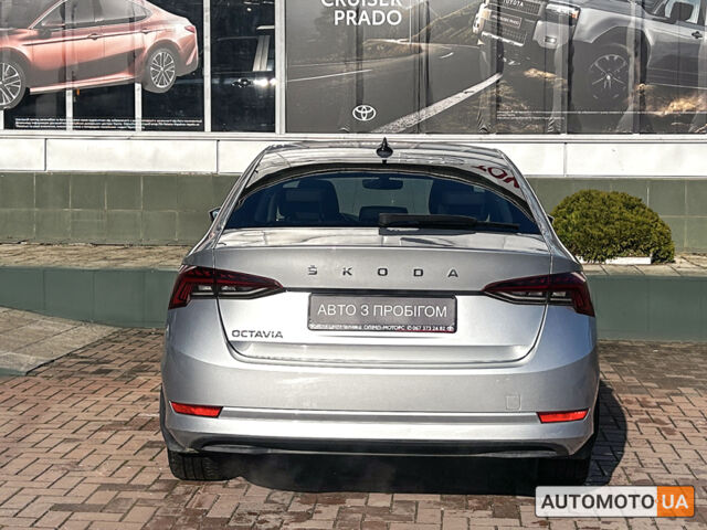 Серый Шкода Октавия, объемом двигателя 1.6 л и пробегом 34 тыс. км за 18903 $, фото 5 на Automoto.ua