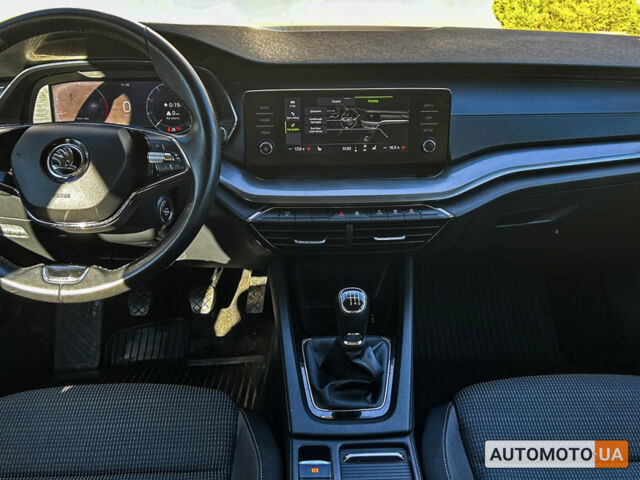 Сірий Шкода Октавія, об'ємом двигуна 1.6 л та пробігом 34 тис. км за 19006 $, фото 9 на Automoto.ua