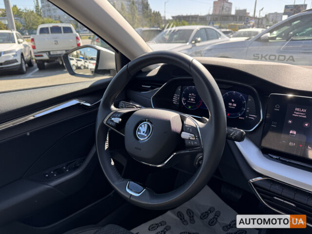 Серый Шкода Октавия, объемом двигателя 2 л и пробегом 62 тыс. км за 28750 $, фото 4 на Automoto.ua