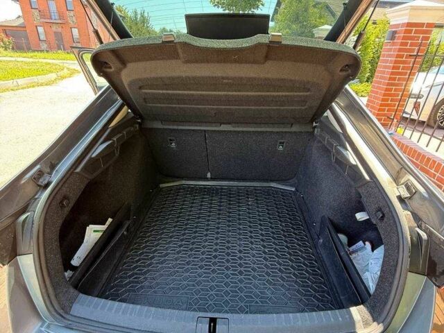 Серый Шкода Октавия, объемом двигателя 0 л и пробегом 69 тыс. км за 22900 $, фото 19 на Automoto.ua