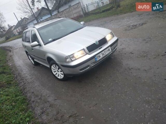 Сірий Шкода Октавія, об'ємом двигуна 1.9 л та пробігом 300 тис. км за 2550 $, фото 7 на Automoto.ua