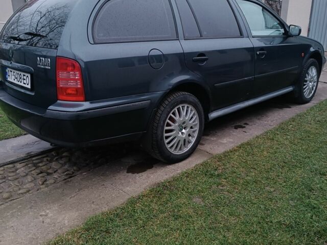 Серый Шкода Октавия, объемом двигателя 1.6 л и пробегом 517 тыс. км за 3000 $, фото 5 на Automoto.ua