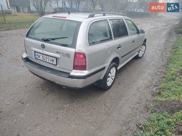 Сірий Шкода Октавія, об'ємом двигуна 1.9 л та пробігом 300 тис. км за 2550 $, фото 5 на Automoto.ua