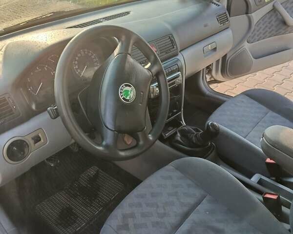 Серый Шкода Октавия, объемом двигателя 1.6 л и пробегом 270 тыс. км за 3700 $, фото 8 на Automoto.ua