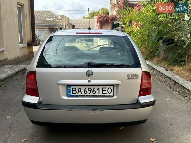 Серый Шкода Октавия, объемом двигателя 1.6 л и пробегом 280 тыс. км за 3750 $, фото 16 на Automoto.ua