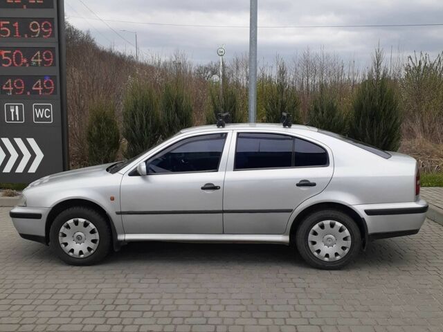 Серый Шкода Октавия, объемом двигателя 1.6 л и пробегом 292 тыс. км за 2400 $, фото 2 на Automoto.ua