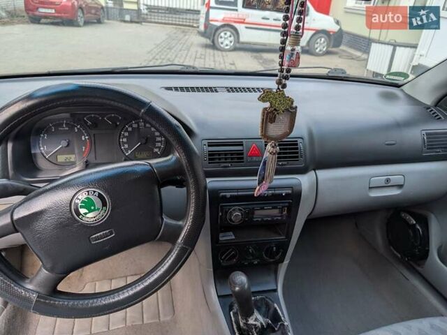 Серый Шкода Октавия, объемом двигателя 1.78 л и пробегом 237 тыс. км за 4300 $, фото 6 на Automoto.ua