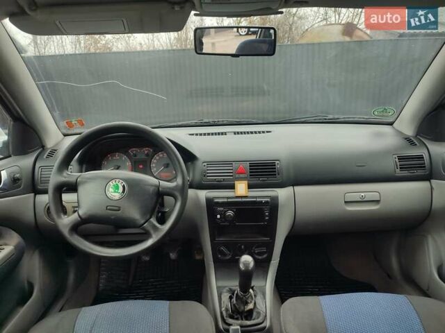Сірий Шкода Октавія, об'ємом двигуна 1.6 л та пробігом 230 тис. км за 2750 $, фото 6 на Automoto.ua