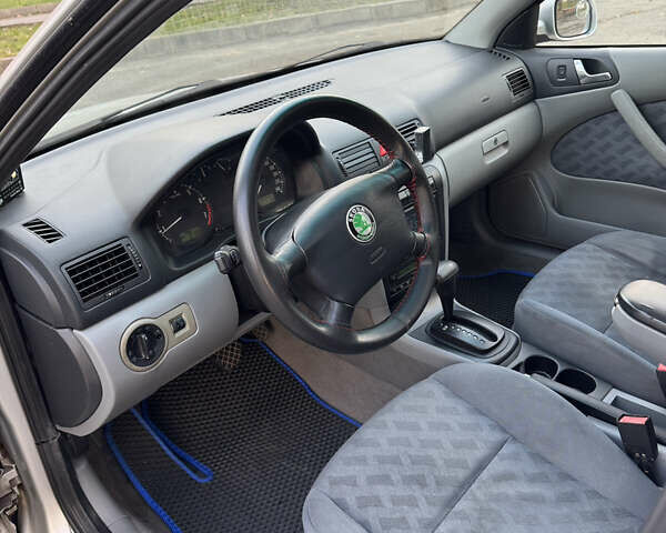 Серый Шкода Октавия, объемом двигателя 1.78 л и пробегом 250 тыс. км за 3699 $, фото 10 на Automoto.ua