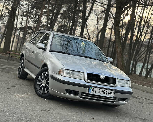 Серый Шкода Октавия, объемом двигателя 1.78 л и пробегом 250 тыс. км за 3699 $, фото 2 на Automoto.ua