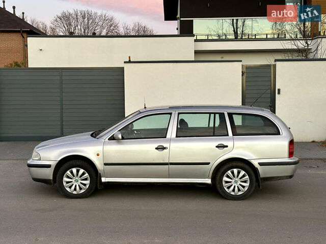 Серый Шкода Октавия, объемом двигателя 1.6 л и пробегом 230 тыс. км за 3500 $, фото 6 на Automoto.ua