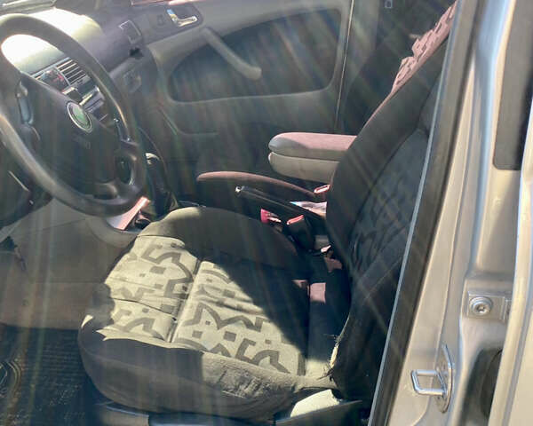 Сірий Шкода Октавія, об'ємом двигуна 1.8 л та пробігом 310 тис. км за 3000 $, фото 12 на Automoto.ua
