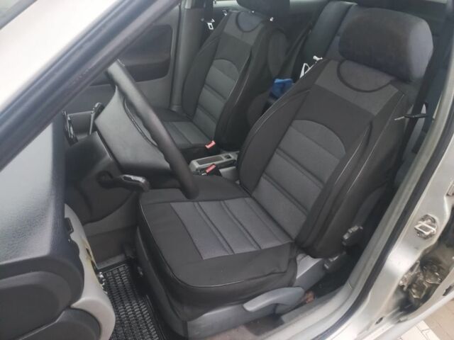 Серый Шкода Октавия, объемом двигателя 1.9 л и пробегом 400 тыс. км за 2400 $, фото 12 на Automoto.ua