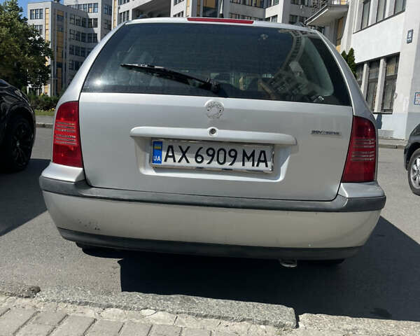 Серый Шкода Октавия, объемом двигателя 1.78 л и пробегом 240 тыс. км за 4850 $, фото 16 на Automoto.ua