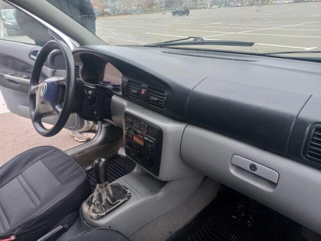 Серый Шкода Октавия, объемом двигателя 1.9 л и пробегом 400 тыс. км за 2400 $, фото 13 на Automoto.ua