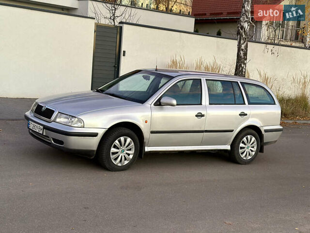 Серый Шкода Октавия, объемом двигателя 1.6 л и пробегом 230 тыс. км за 3500 $, фото 7 на Automoto.ua