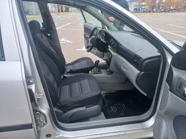 Сірий Шкода Октавія, об'ємом двигуна 1.9 л та пробігом 400 тис. км за 2400 $, фото 18 на Automoto.ua