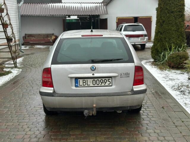 Серый Шкода Октавия, объемом двигателя 1.9 л и пробегом 363 тыс. км за 1750 $, фото 4 на Automoto.ua