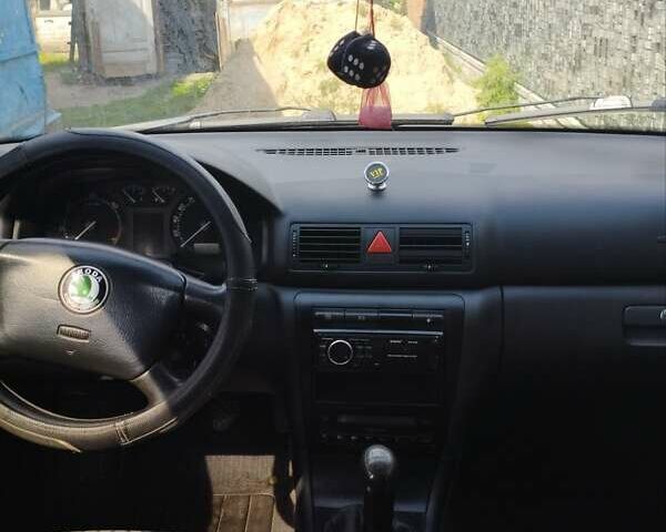 Сірий Шкода Октавія, об'ємом двигуна 1.9 л та пробігом 400 тис. км за 3700 $, фото 4 на Automoto.ua