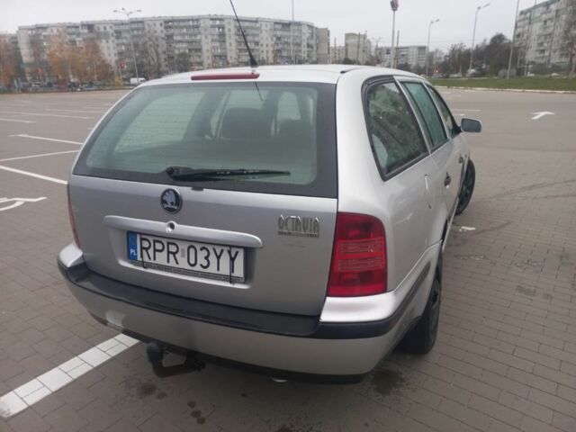 Серый Шкода Октавия, объемом двигателя 1.9 л и пробегом 400 тыс. км за 2400 $, фото 5 на Automoto.ua