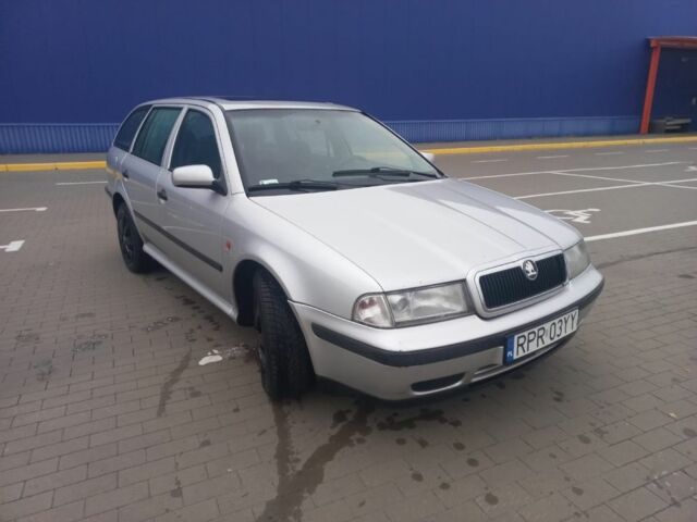 Серый Шкода Октавия, объемом двигателя 1.9 л и пробегом 400 тыс. км за 2400 $, фото 2 на Automoto.ua