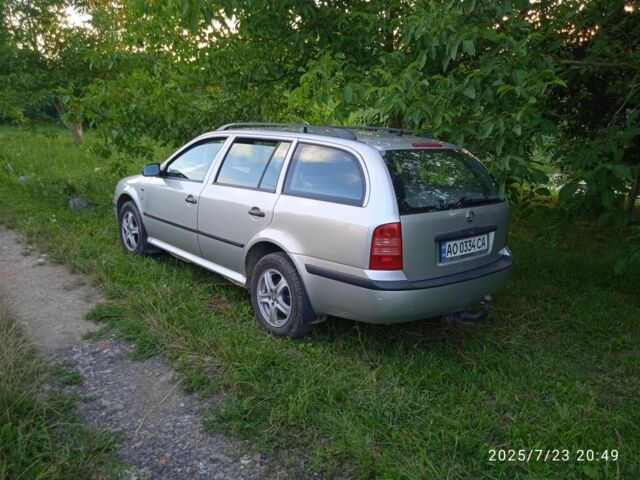 Сірий Шкода Октавія, об'ємом двигуна 1.6 л та пробігом 321 тис. км за 2900 $, фото 2 на Automoto.ua