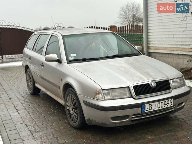 Сірий Шкода Октавія, об'ємом двигуна 1.9 л та пробігом 363 тис. км за 1750 $, фото 2 на Automoto.ua