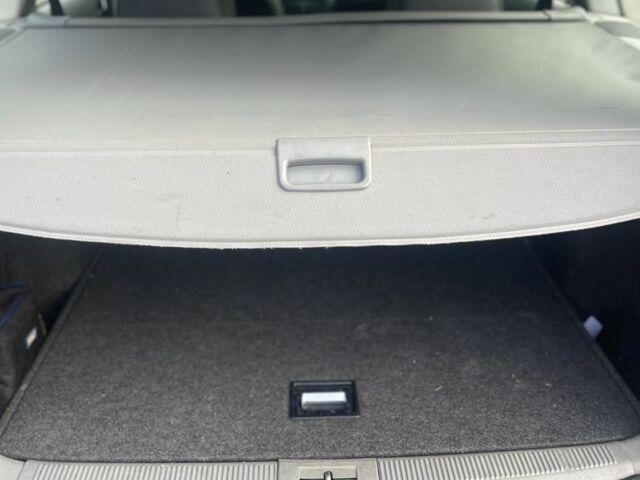 Серый Шкода Октавия, объемом двигателя 1.6 л и пробегом 272 тыс. км за 4200 $, фото 6 на Automoto.ua