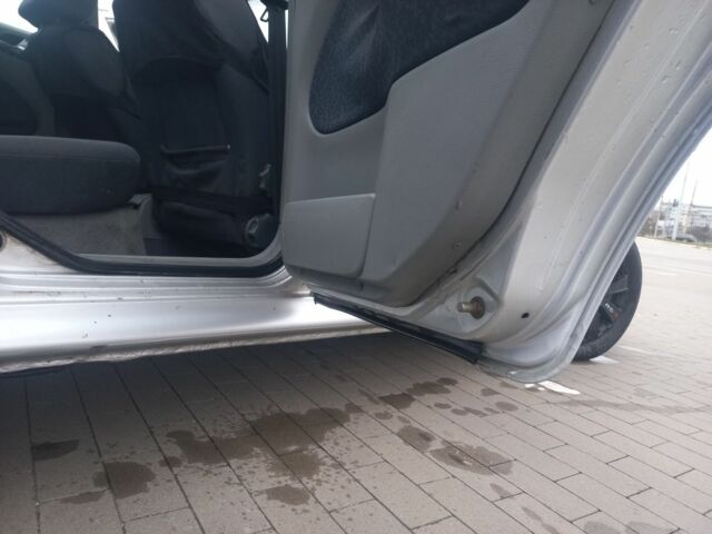 Сірий Шкода Октавія, об'ємом двигуна 1.9 л та пробігом 400 тис. км за 2400 $, фото 12 на Automoto.ua