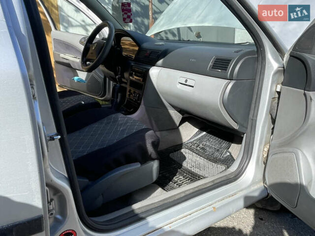 Сірий Шкода Октавія, об'ємом двигуна 1.9 л та пробігом 450 тис. км за 3200 $, фото 10 на Automoto.ua