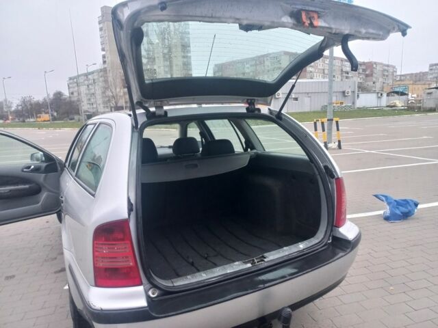 Сірий Шкода Октавія, об'ємом двигуна 1.9 л та пробігом 400 тис. км за 2400 $, фото 21 на Automoto.ua