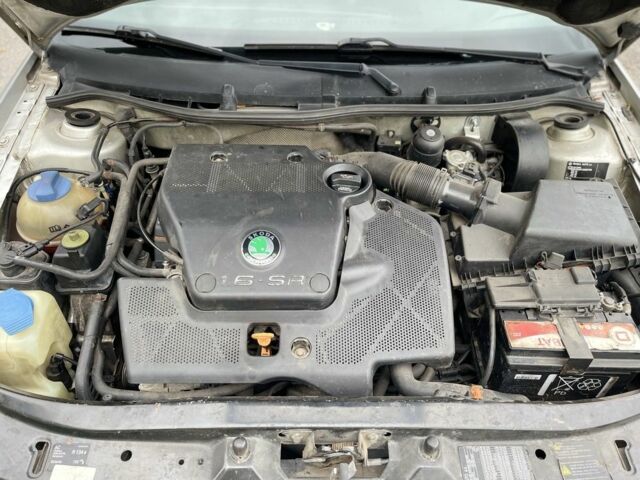 Серый Шкода Октавия, объемом двигателя 1.6 л и пробегом 272 тыс. км за 4200 $, фото 7 на Automoto.ua