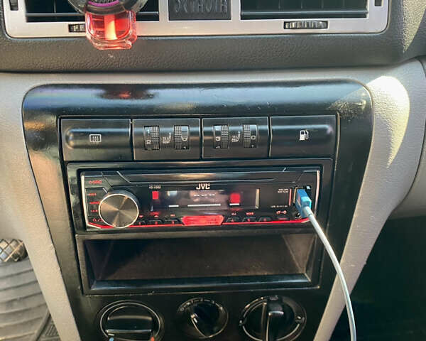 Сірий Шкода Октавія, об'ємом двигуна 1.8 л та пробігом 310 тис. км за 3000 $, фото 15 на Automoto.ua